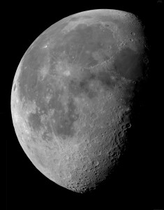2_Панорама Луны_50923_50%_.jpg